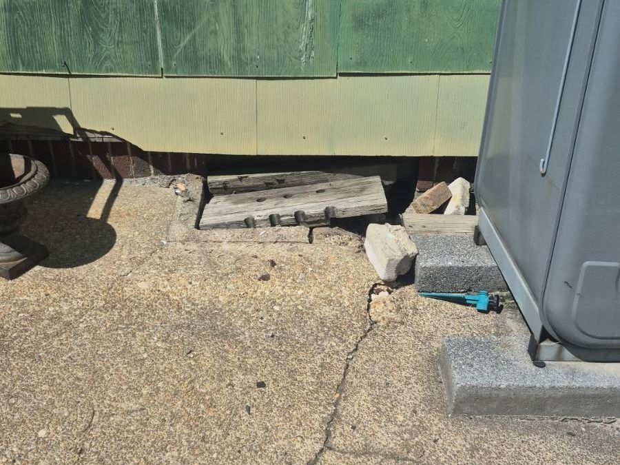 Crawl space vent, Wildwood Crest: Found